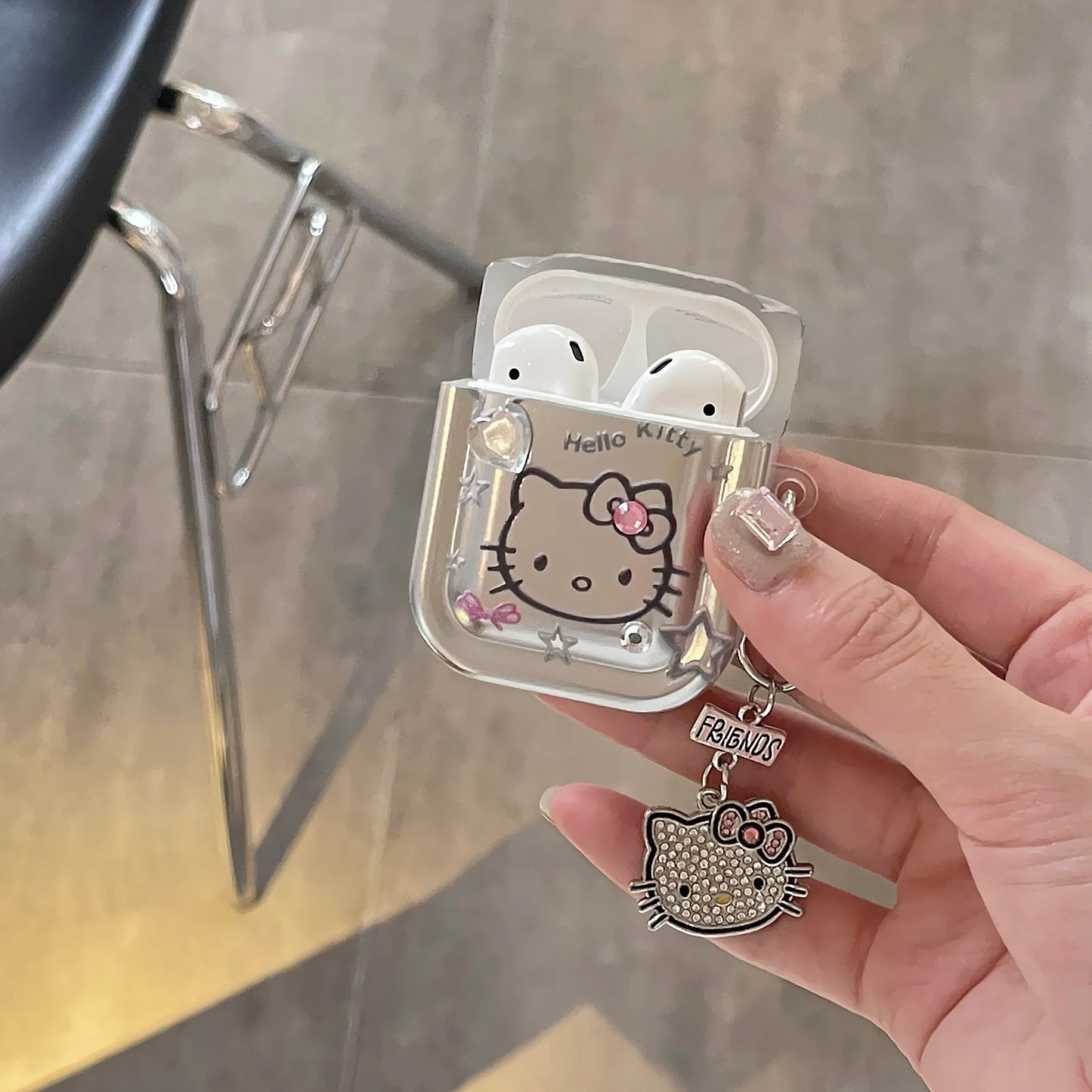 Hellos Kitties with Lanyard for AirPods